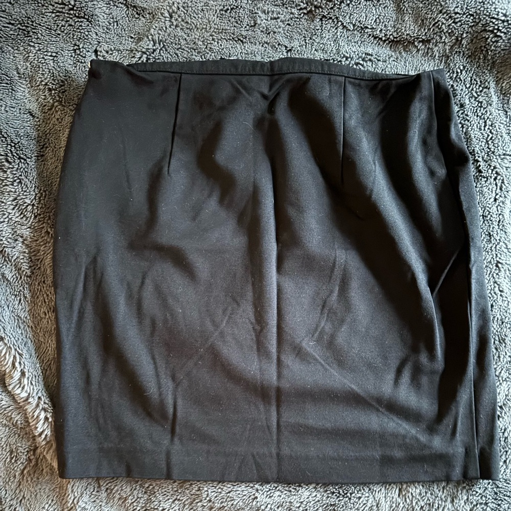 Le Chateau Black Pencil Skirt Size S